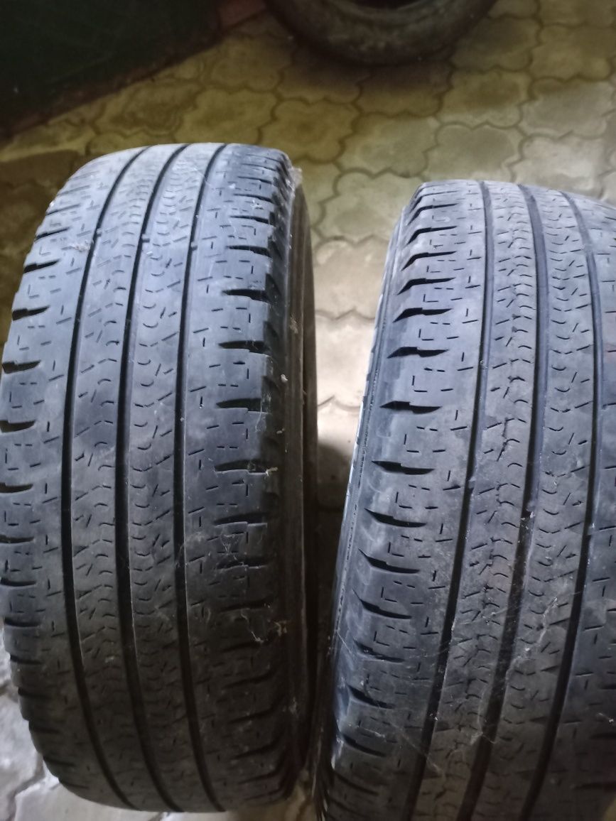 Шини на дисках 215 70 R15 С