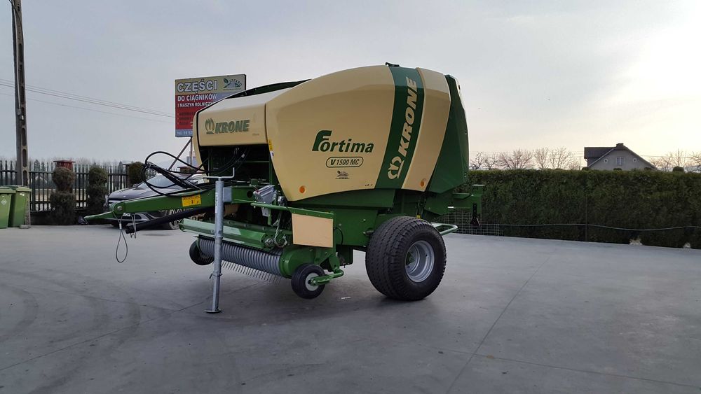 Prasa rolująca zmiennokomorowa Krone Fortima V 1500 Komfort