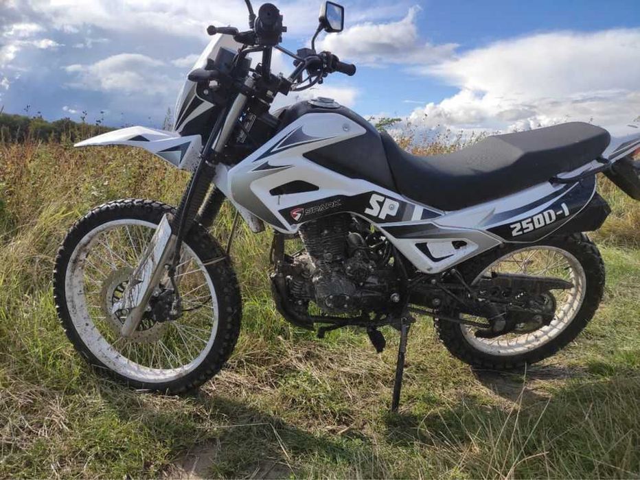 Мотоцикл 250 кубіа