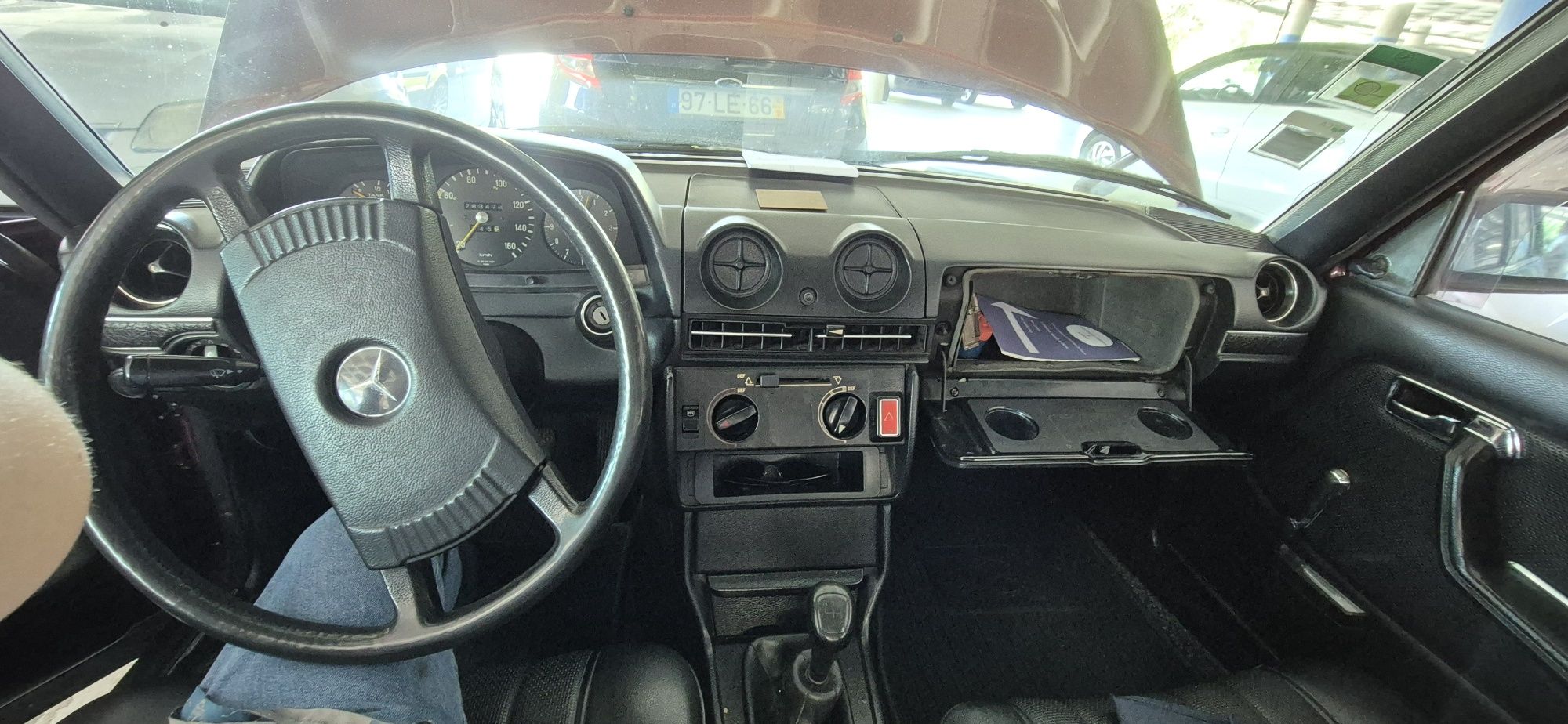 Mercedez-benz 200d CLÁSSICO