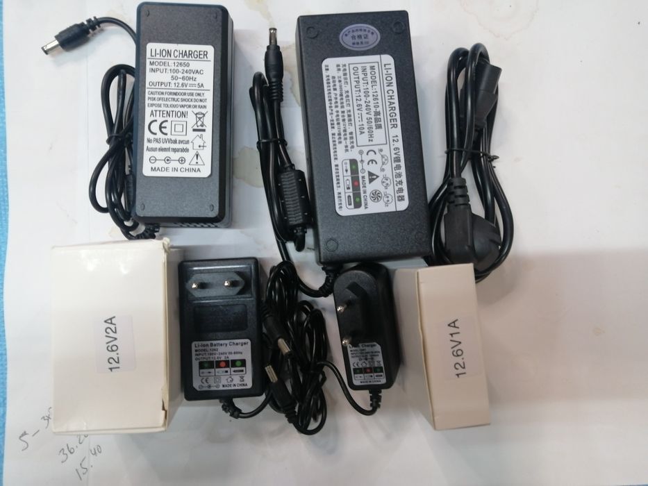 Адаптер,зарядка,зарядний пристрій 12.6В 3s 5A/10A/15А літій іон акумул