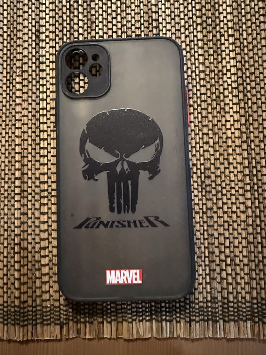 Etui iphone 11 plastik / guma