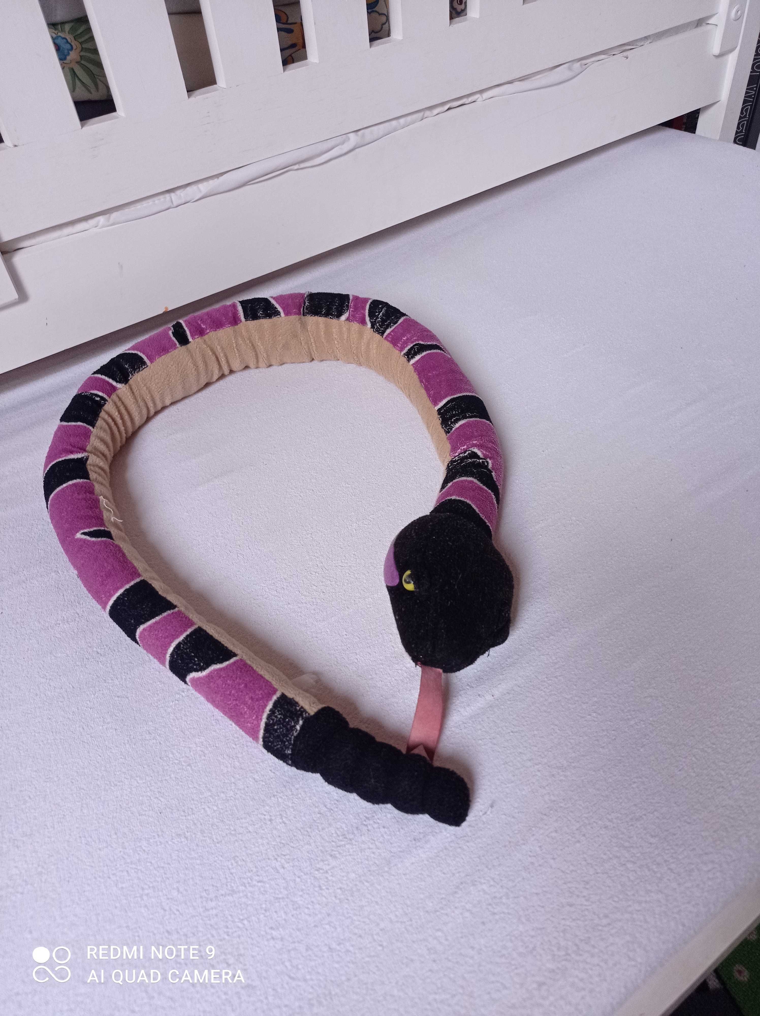 Maskotka wąż fioletowy