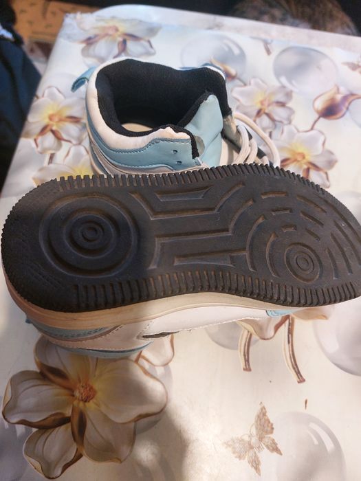 Кросівки на хлопчика