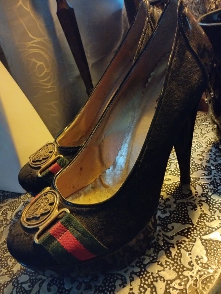 Gucci Orginalne r. 39