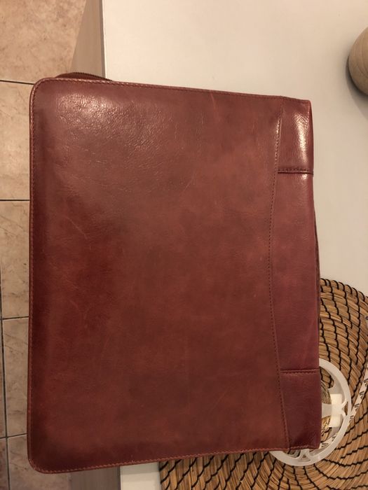 Skórzana teczka walizka