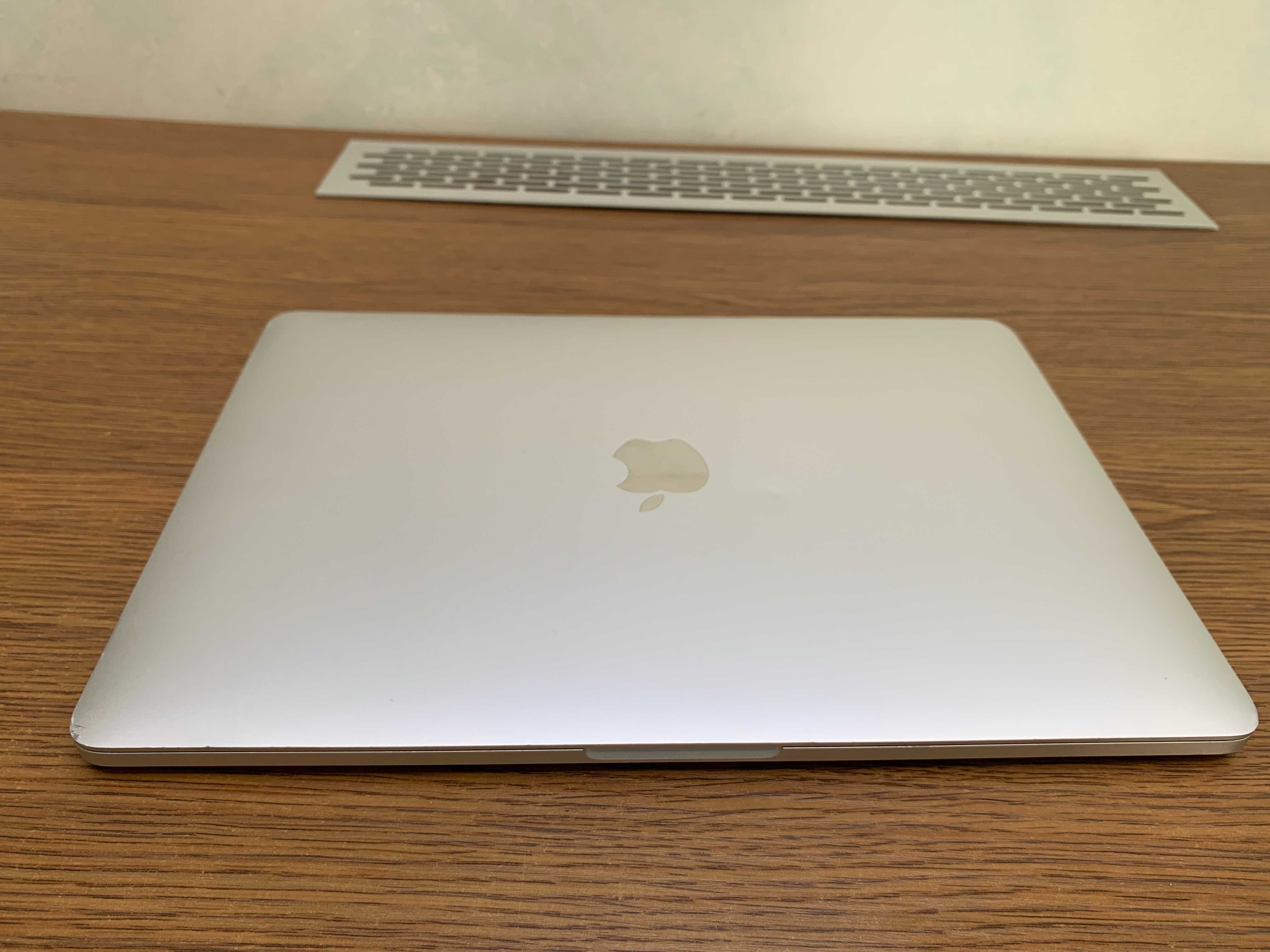 MacBook Pro 13'' 2020 Apple M1 8 gb 256 SSD