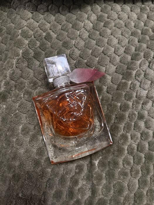 La Vie est Belle Rose Extraordinaire Lancome парфумована вода