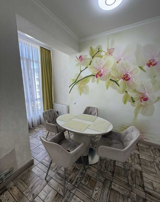 Продам 2к кв в ЖК Оливия с евроремонтом