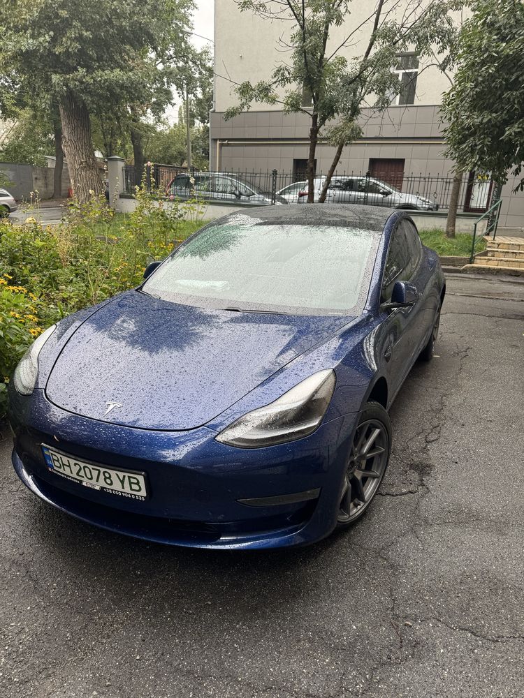 Tesla model 3 2022 82.5