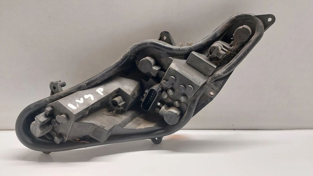 WKLAD LAMPY TYL TYLNY PRAWY OPEL INSIGNIA A 5D HTB SLASK WYSYLKA