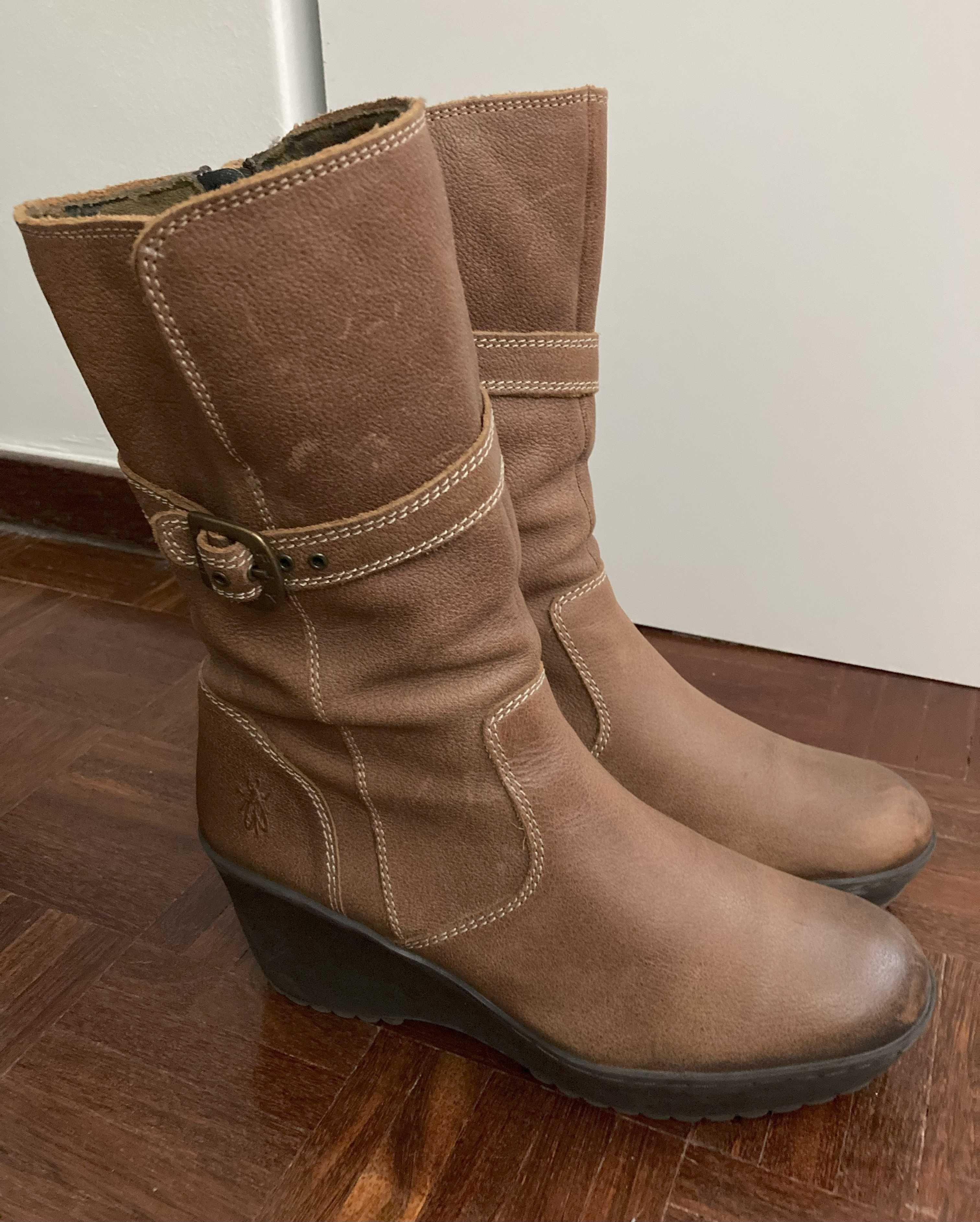 Botas em pele, Fly London - Tamanho 41