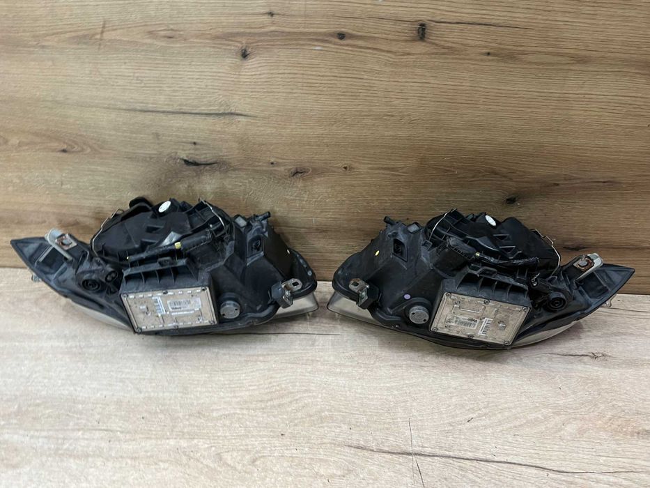 Lampa/reflektor przedni lewy prawy Bmw 1 E87 Xenon