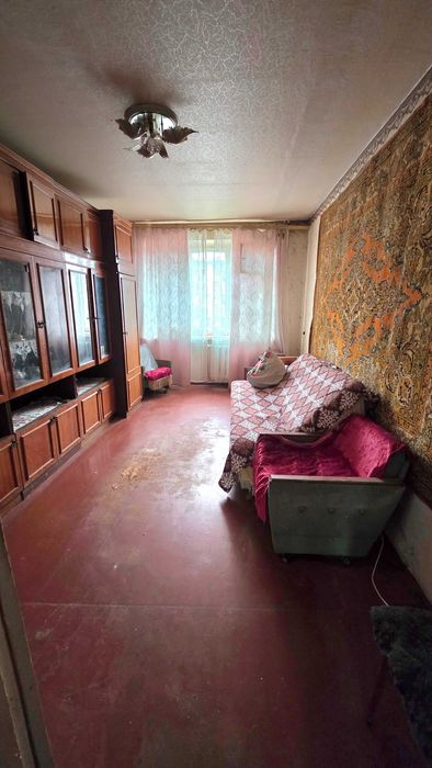 2-кімнатна квартира по вул.Ювілейна.