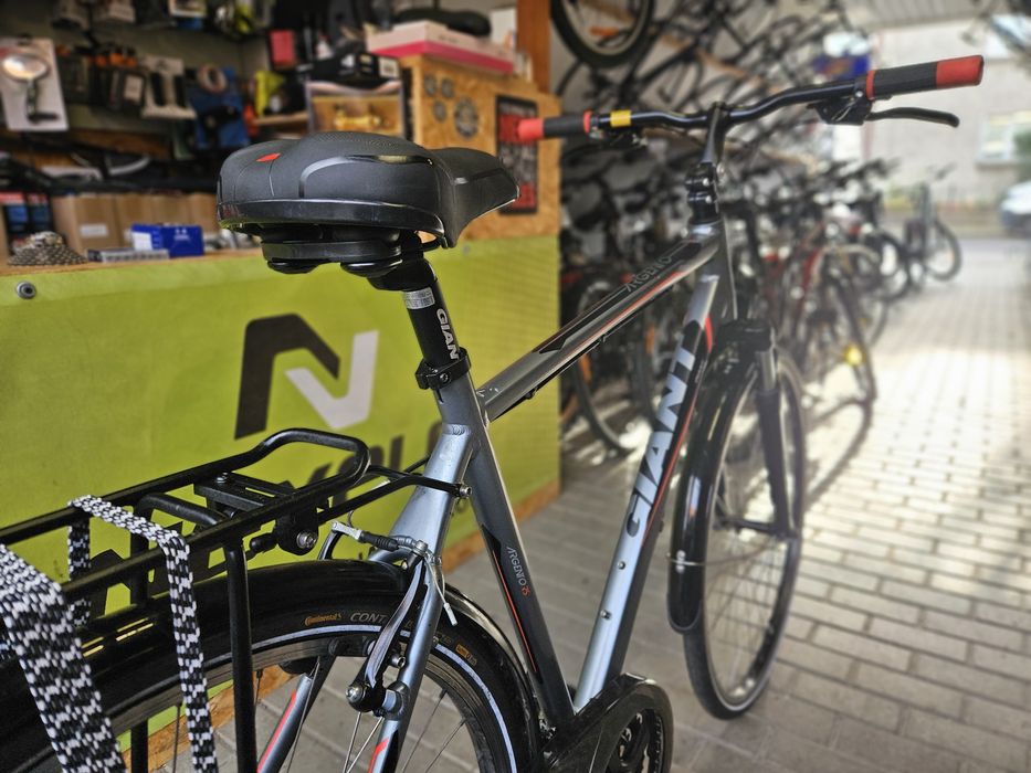 GIANT ARGENTO używany rower holenderski męski trekking