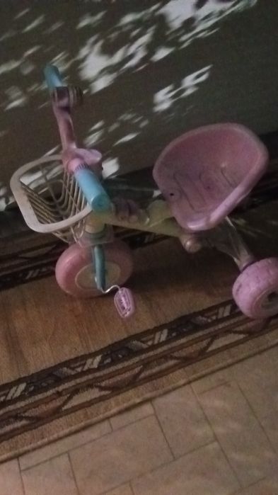 TRICICLO 3 Rodas Criança. 3 Fotos