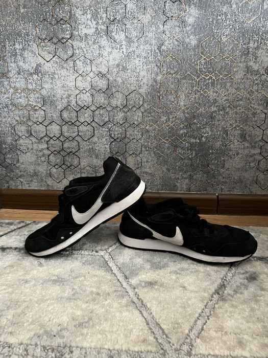 Кросівки Nike взуття