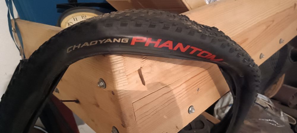 Material bicicleta estrada e montanha