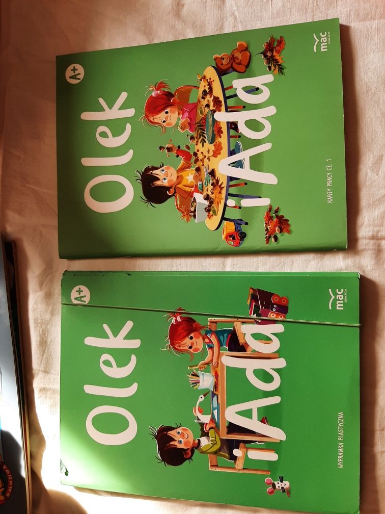Olek i Ada, karty pracy