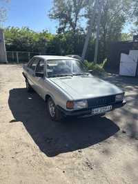 Audi 80 1.6 лс 8кл