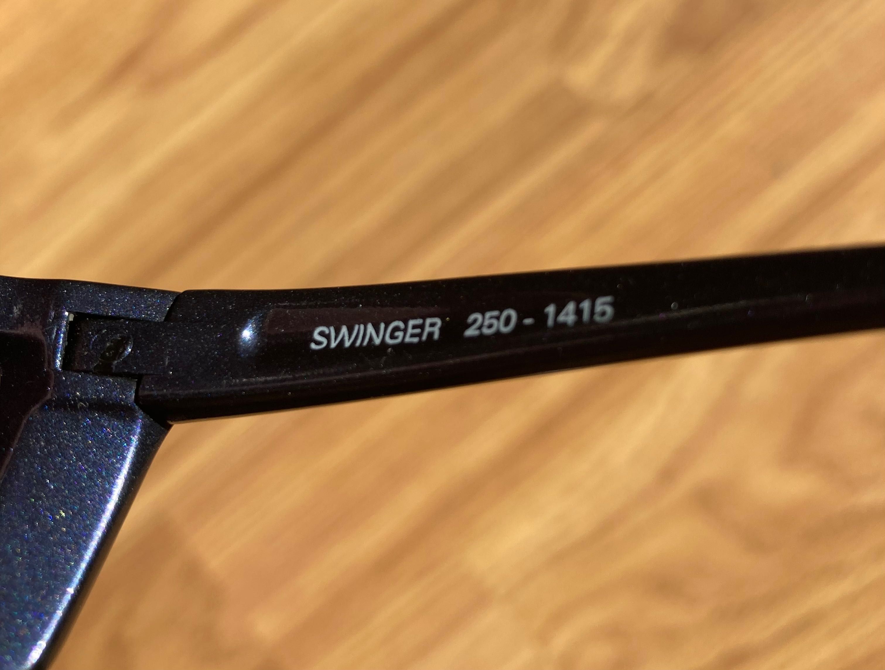 Óculos de sol Arnette (Modelo Swinger)
