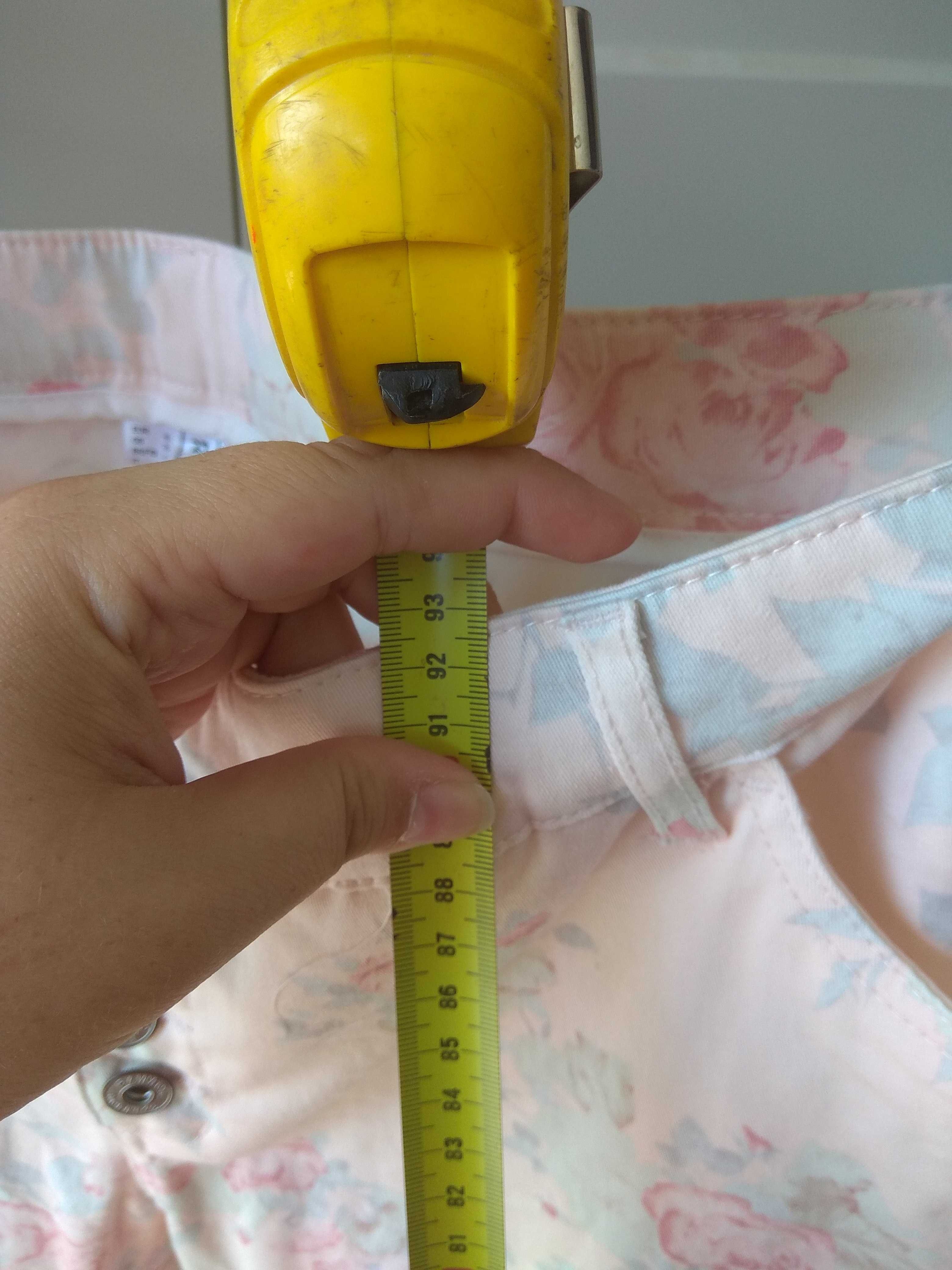 Spodnie jeans do kostek