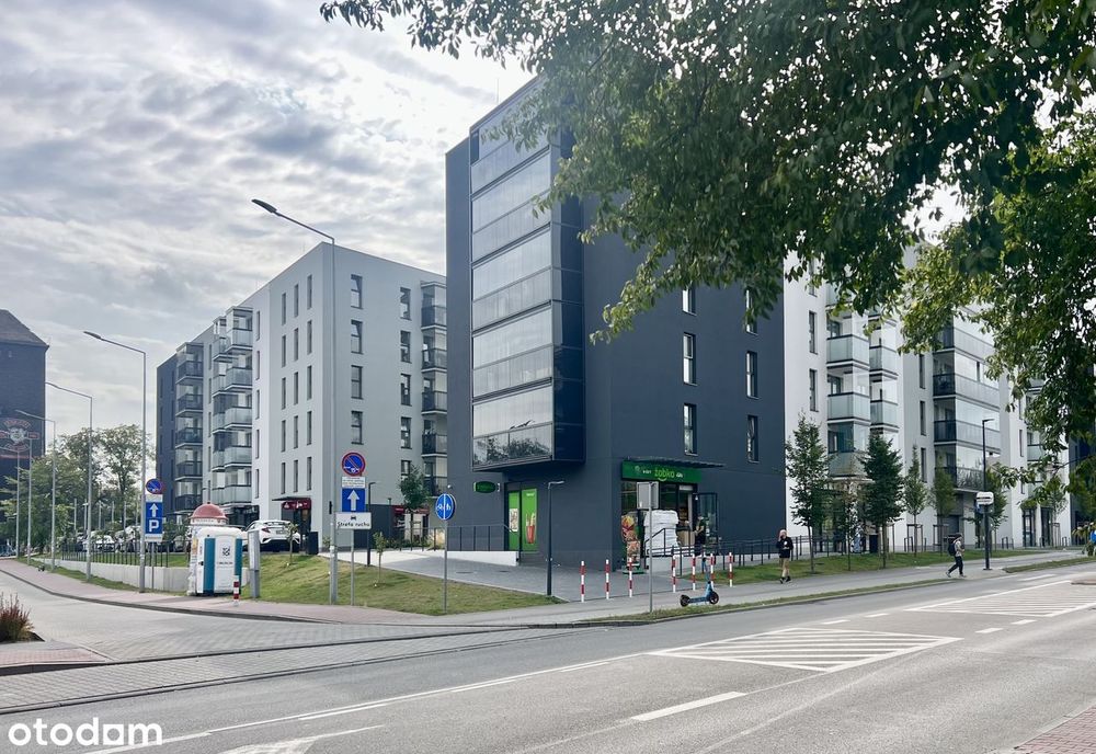 PRUSZKÓW koło SKM, parking, Żabka 0% PROWIZJI