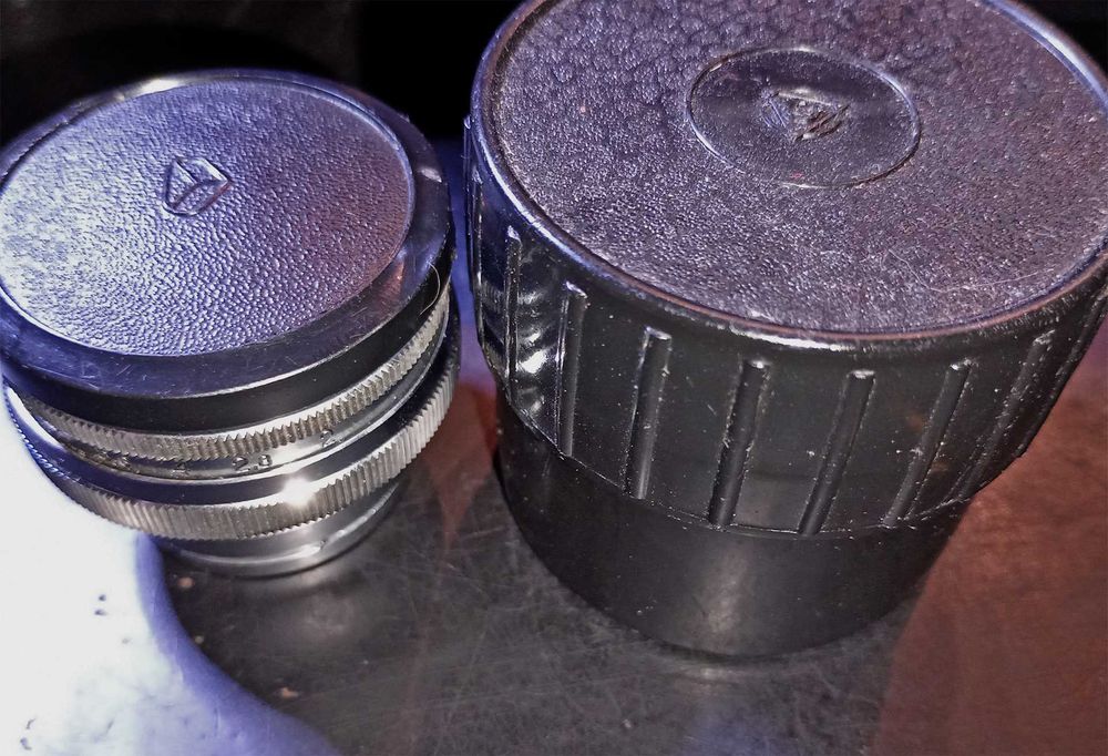 Об'єктив Юпитер-8М 50mm f2,0 Kiev-Contax 45° /  Киев-19