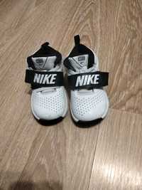 Кросівки дитячі  Nike