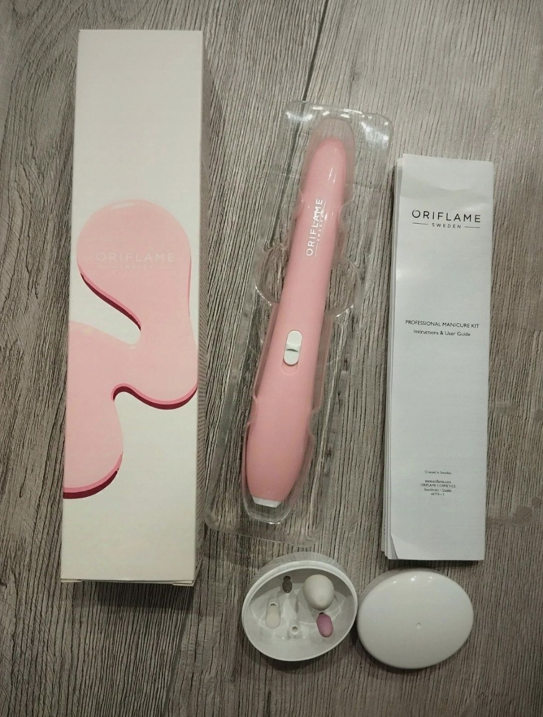 Różowa frezarka na baterie Oriflame