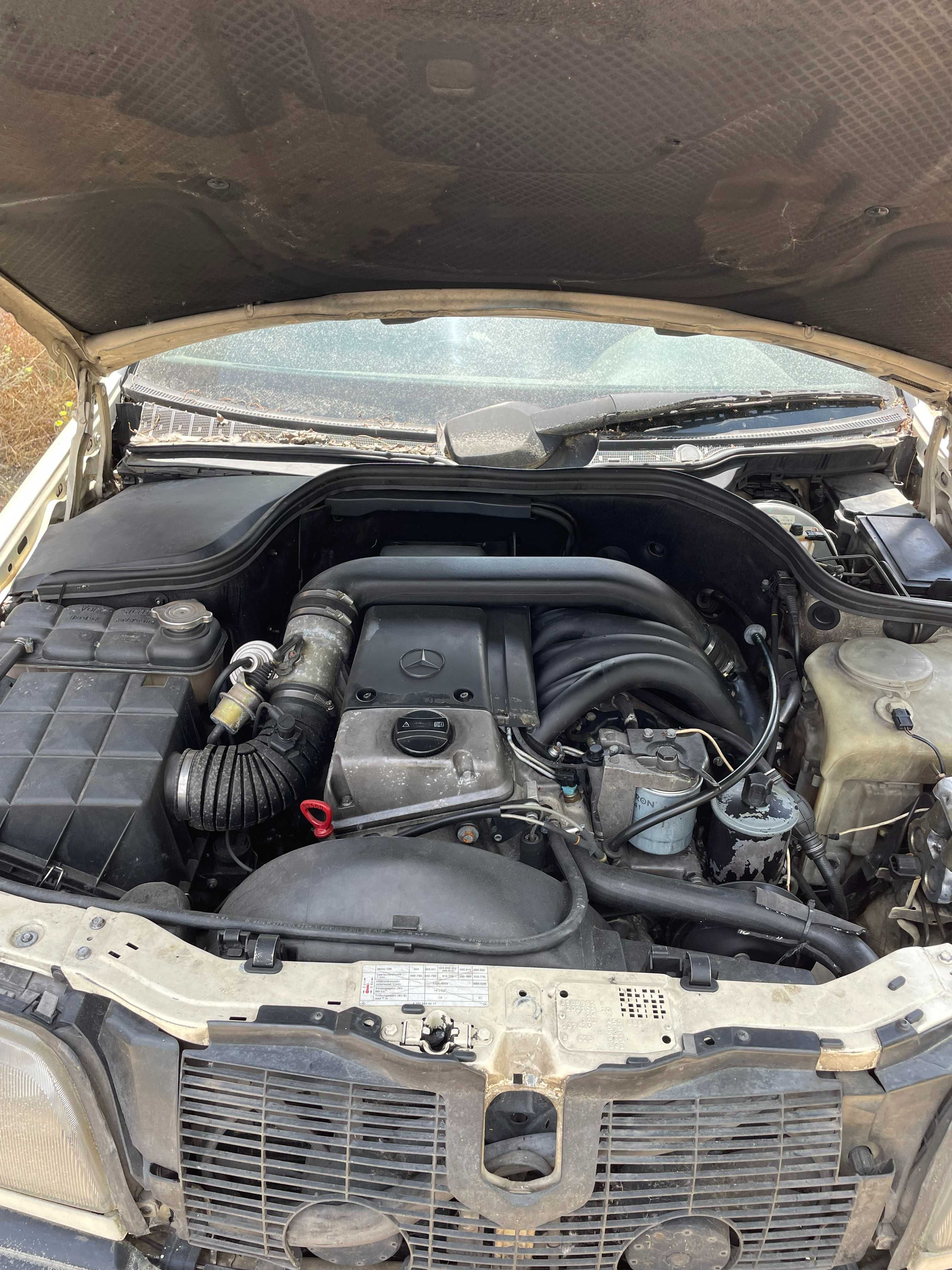 Mercedes-Benz E250