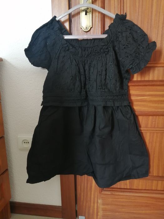 Blusa bordado inglês preta