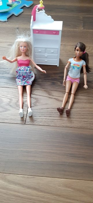 Lalki Barbie. Zestaw.