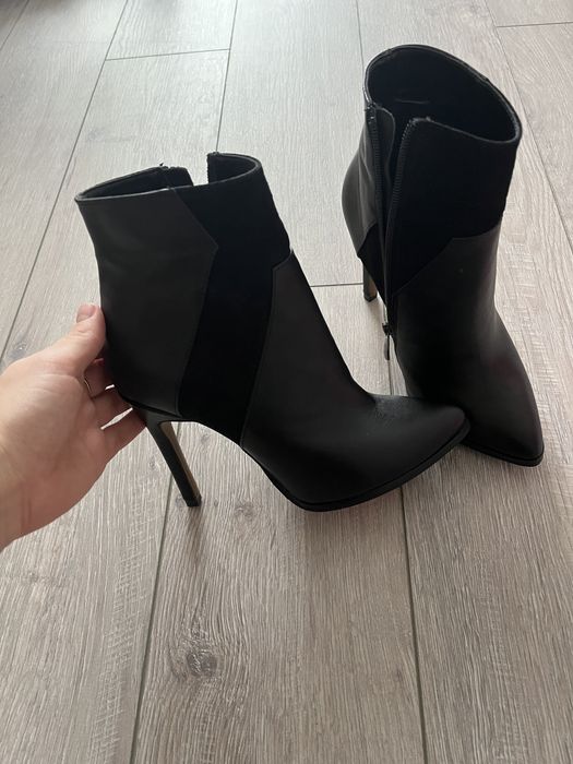 Демісезонне взуття / ботінки на каблуку