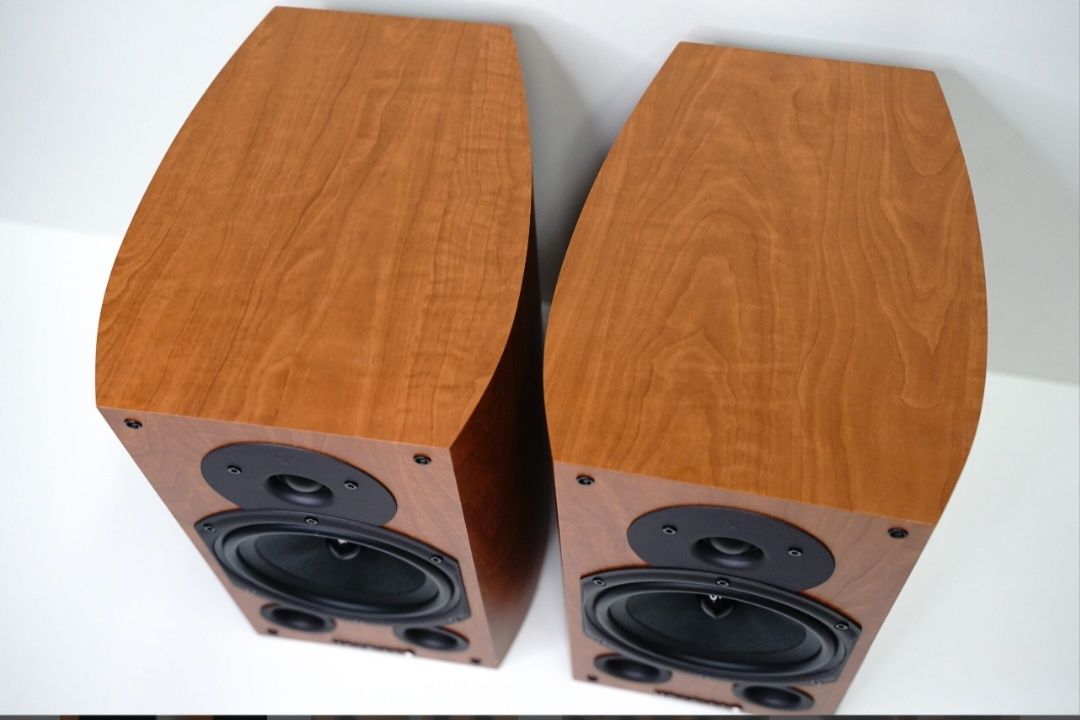 Świetne monitory Wharfedale Diamond 9.2 stan idealny jak nowe
