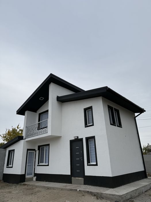 Продам новый  Дом район чайки