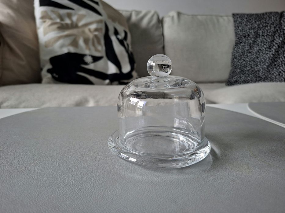 Pojemnik szklany z przykrywką na cytrynę