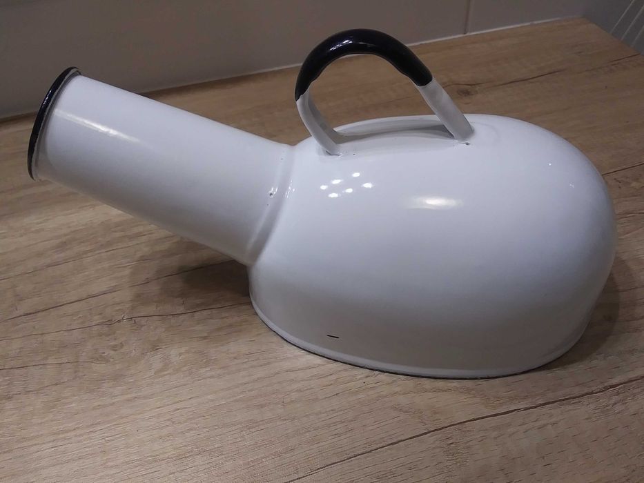 Stary szpitalny wojskowy nocnik przedmiot naczynie z emali z PRL WP