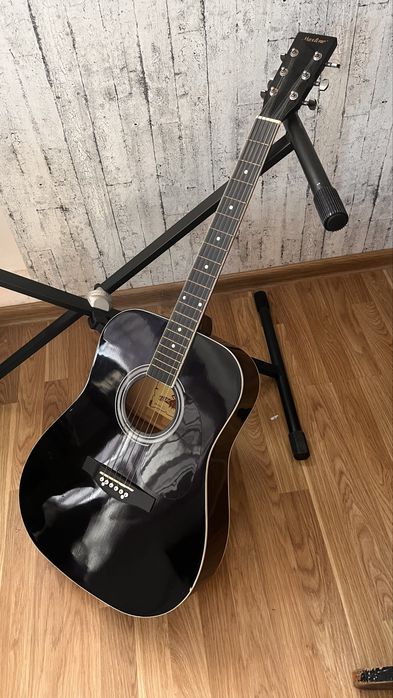 Гітара акустична Maxtone