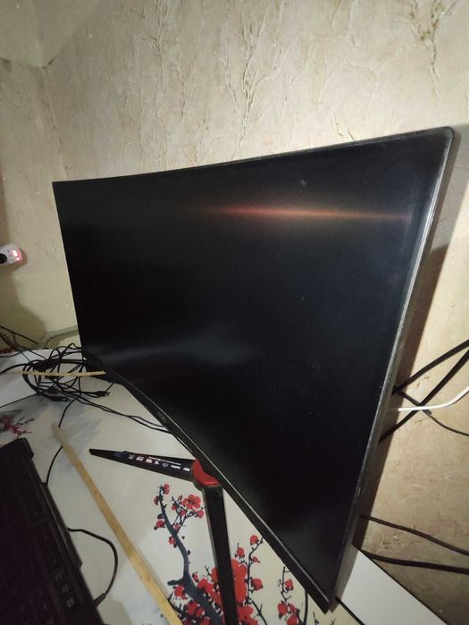 Вигнутий Ігровий монітор 24"дюйми AOC C24G2U / 165 Гц / Стан чудовий!