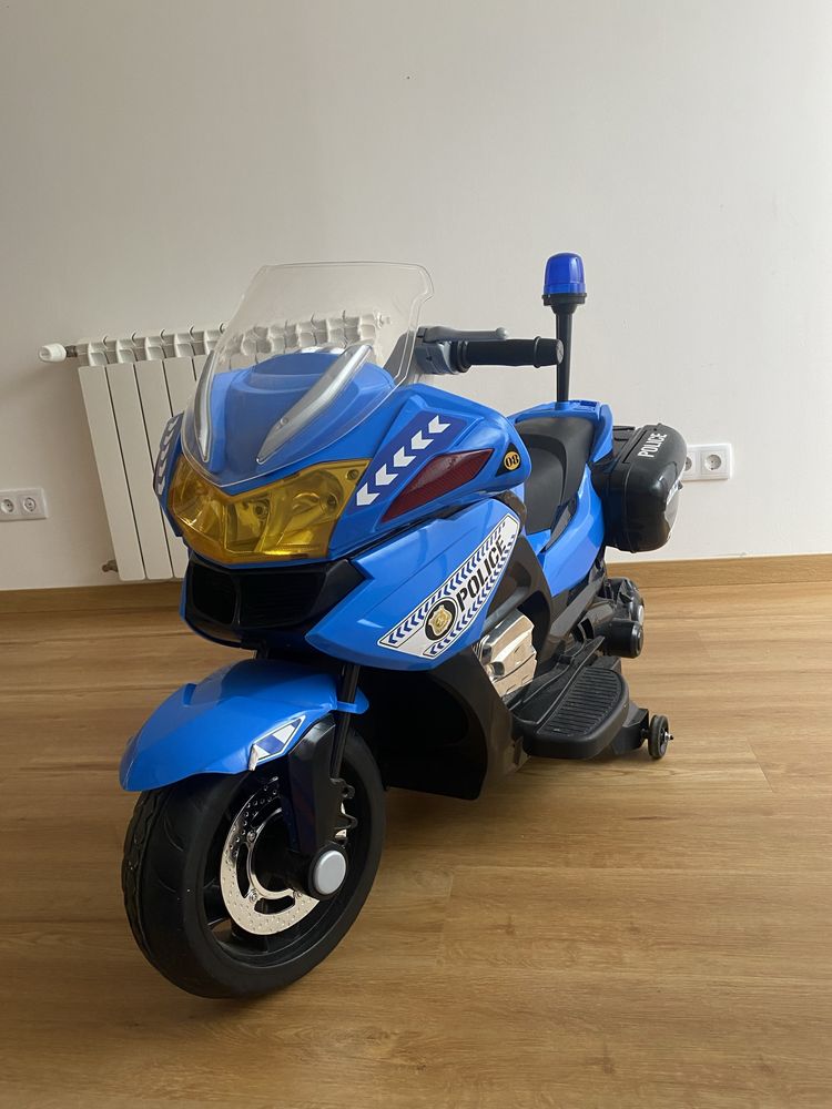Mota policia eletrica nova