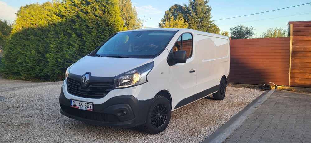 Renault Trafic 2019 Rok L2H1 Long Klima Kamera Navi Alu Servis Fv 23%