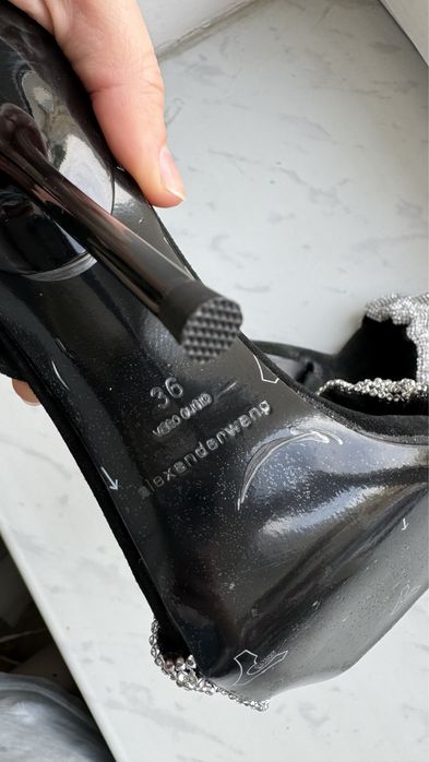 Нові босоніжки, Wang, 36 розмір