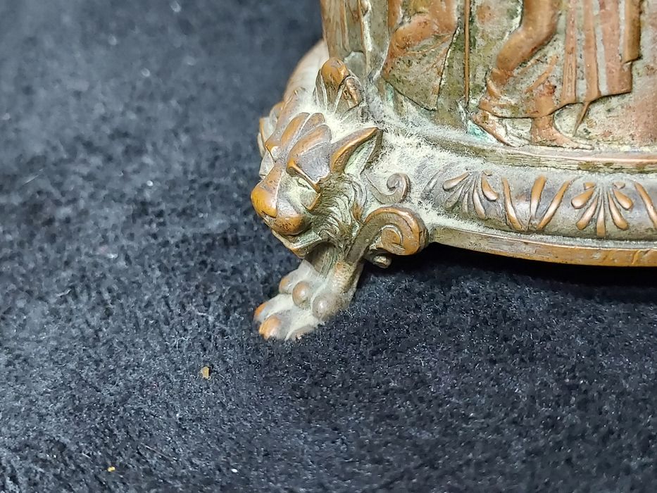 Guarda joias ou caixinha antiga