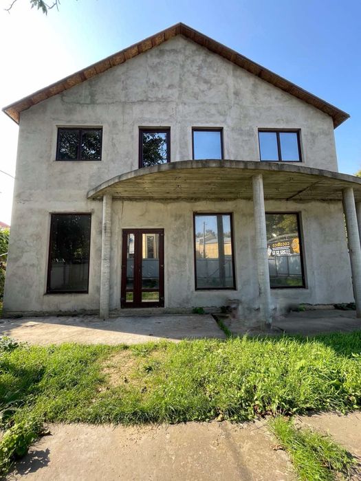 Продам Дом , Здание в центре города