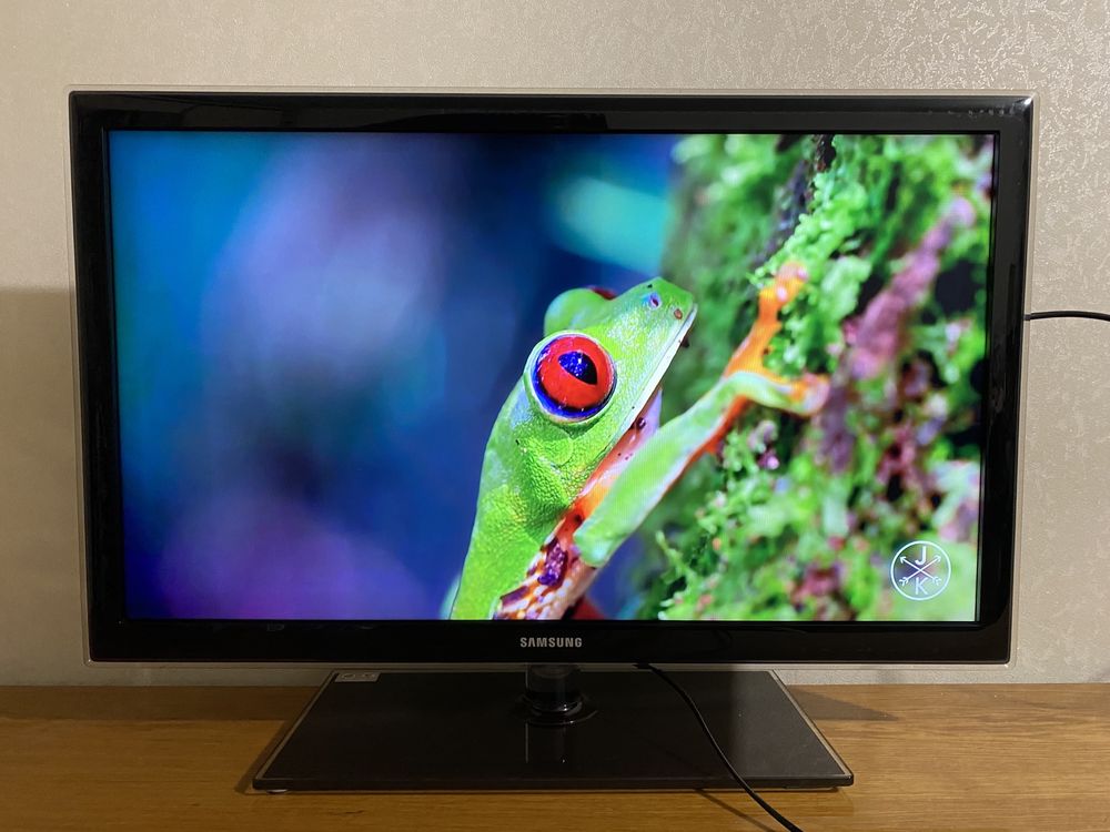 Телевізор Samsung UE-32D5520RW