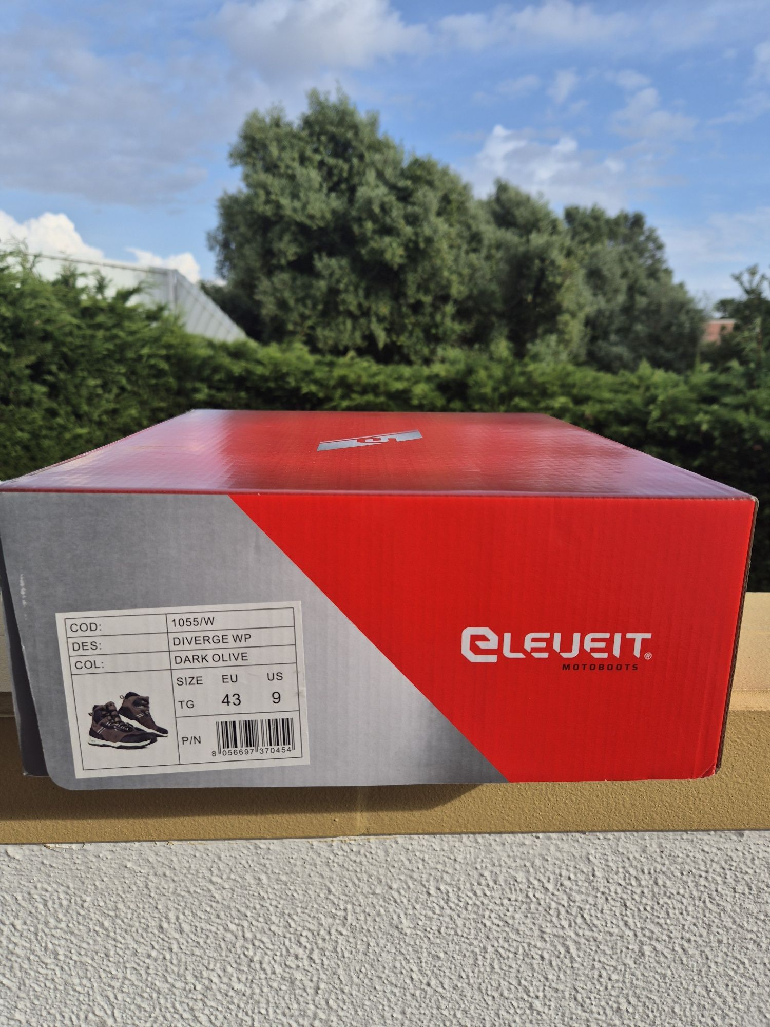 Botas Eleveit 43 (novas)