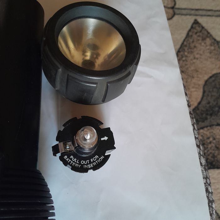 Фонарь. Фонарик. Прорезиненный. Рабочие Состояние.