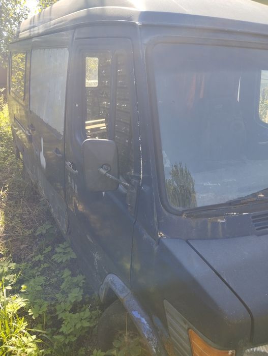 Продається мотор на запчастини .