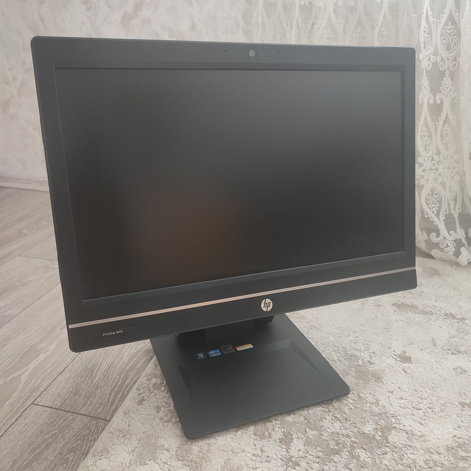 Моноблок HP ProOne 600